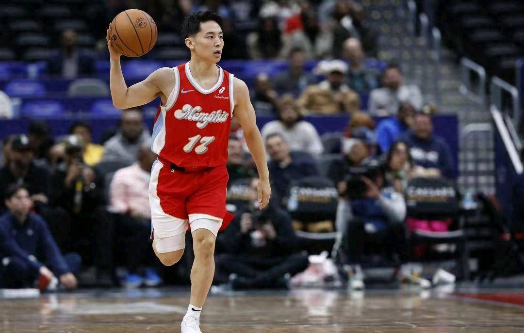 包含国际比赛日突围战来临;孟菲斯灰熊围绕CBA常规赛队长鼓劲;悬念犹存;纪律约束更严格的词条 包含国际比赛日突围战来临;孟菲斯灰熊围绕CBA常规赛队长鼓劲;悬念犹存;纪律约束更严格的词条